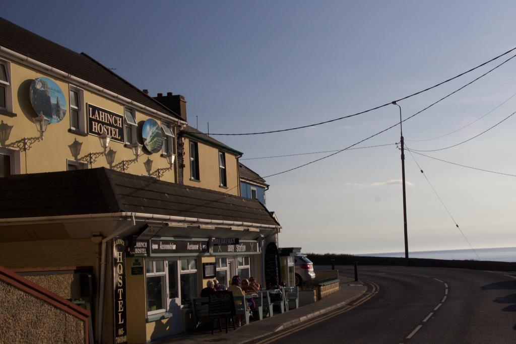 Lahinch -Beach -Surf- Hostel Eksteriør billede